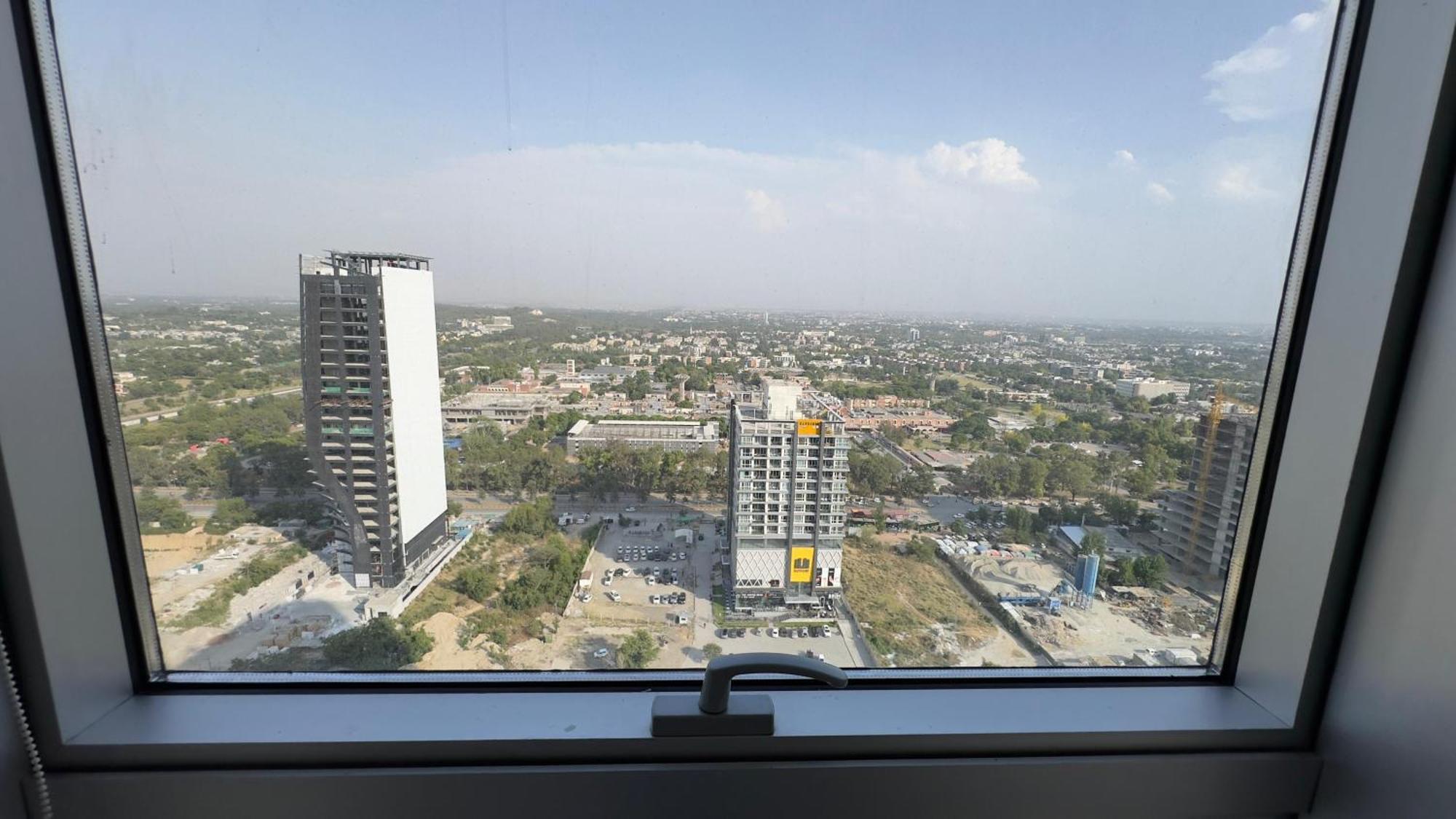 Centaurus Apartments Islamabad Ngoại thất bức ảnh