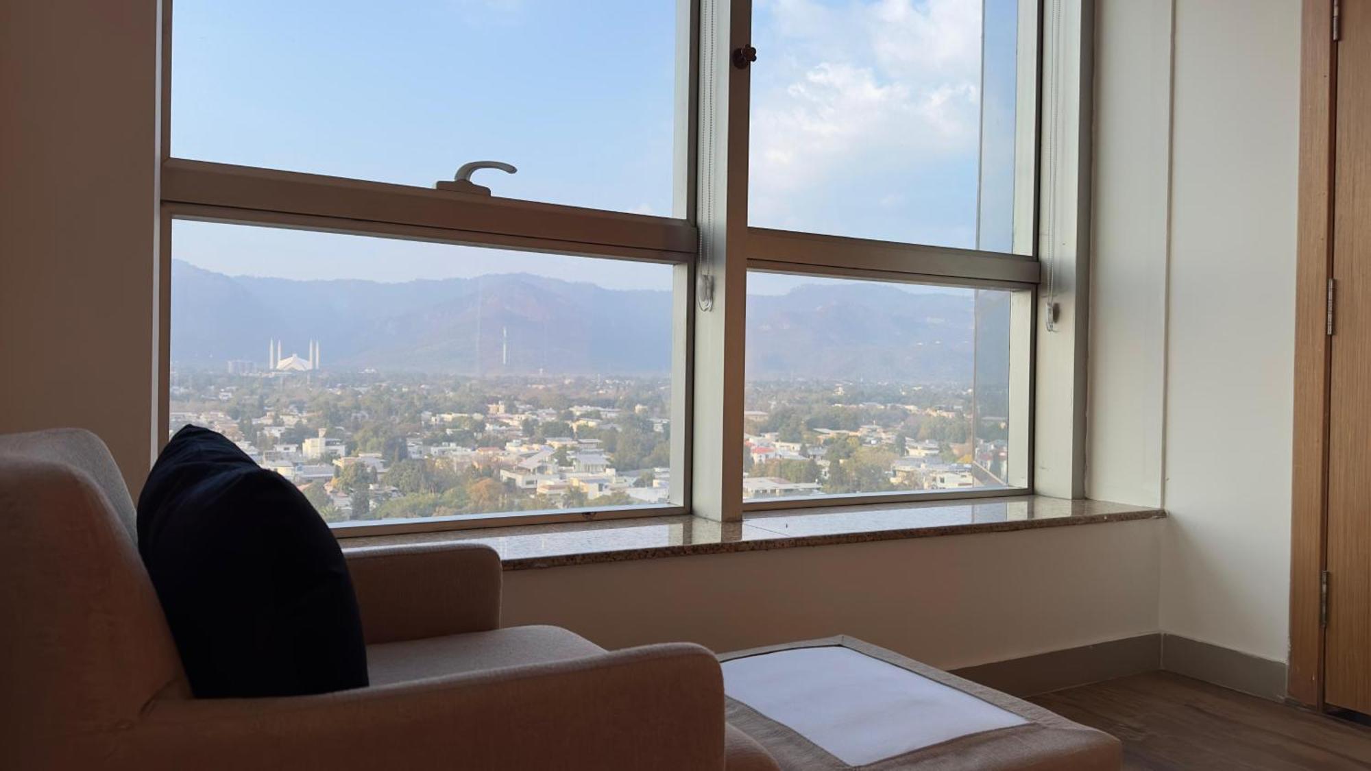 Centaurus Apartments Islamabad Ngoại thất bức ảnh